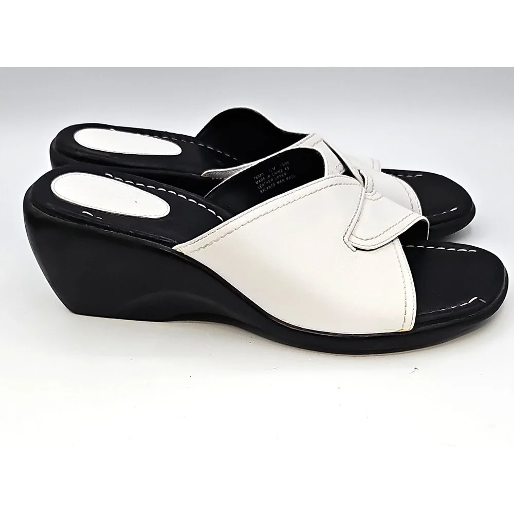 Clarks Black & White Leather Slide Wedge Sandals Size 7.5M